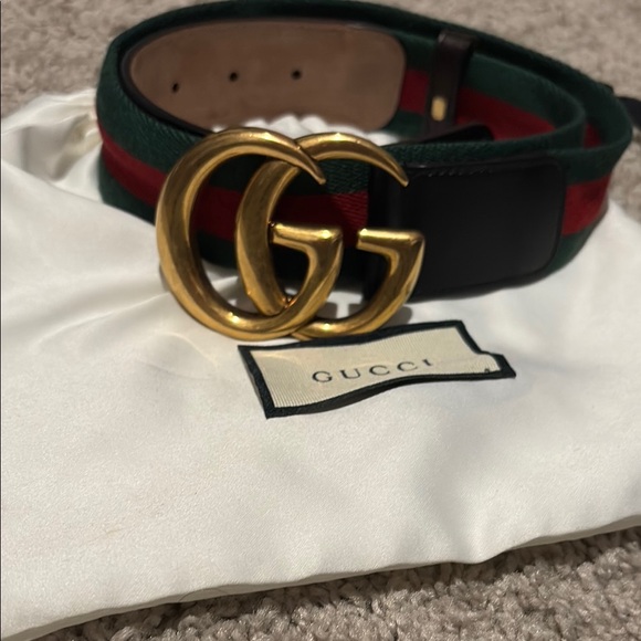 Gucci Green and Red Belt with Gold GG Buckle - Picture 1 of 4